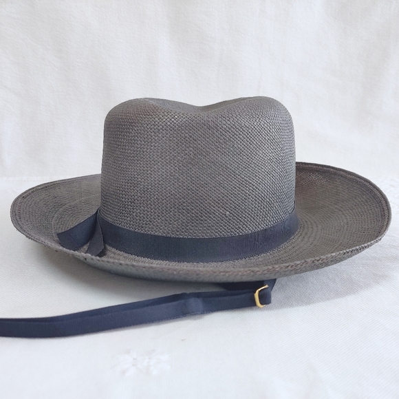 Vintage Riding Hat by Bergdorf Goodman 1940s - Picture 3 of 16